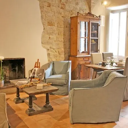 Il Rifugio Dell' Artista Apartment Todi Exterior photo